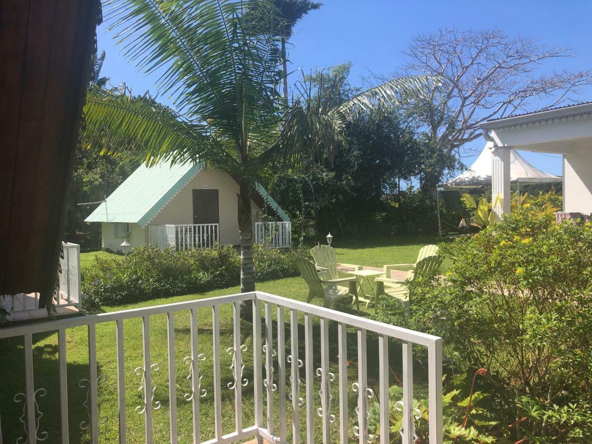 Sainte-Suzanne Les Residences Du Niagara מראה חיצוני תמונה
